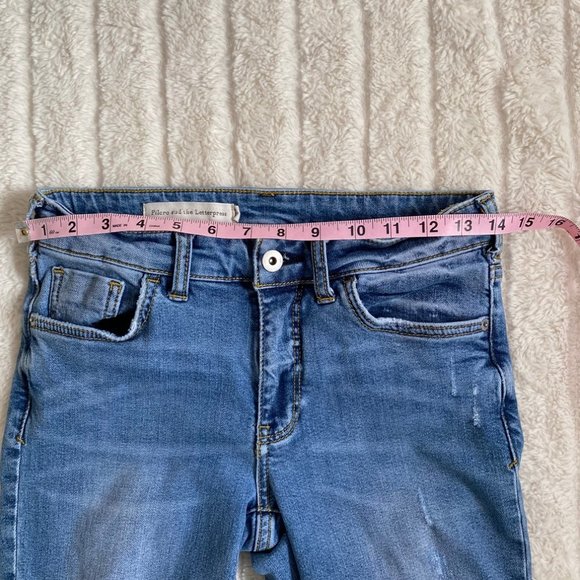 Anthropologie Jeans Pilcro And The Letterpress Distressed Raw Hem Cropped Size 4 - Picture 11 of 14